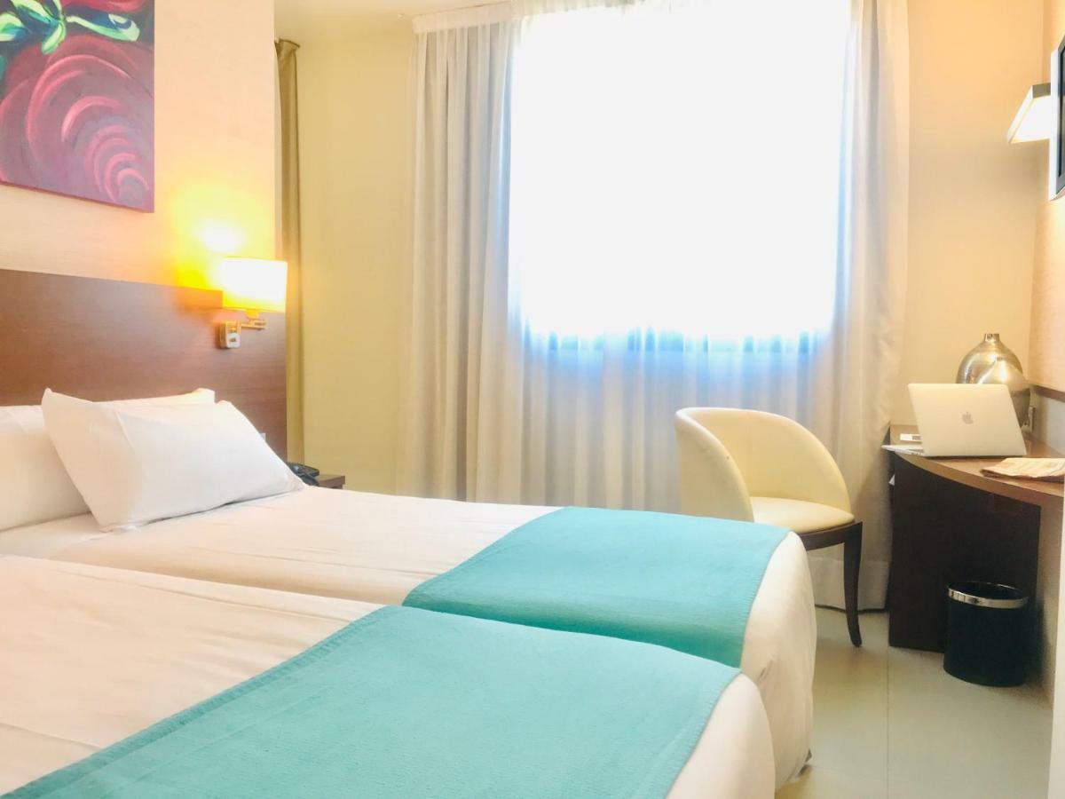 Hotel & Spa Real Ciudad De Сарагоса Екстериор снимка